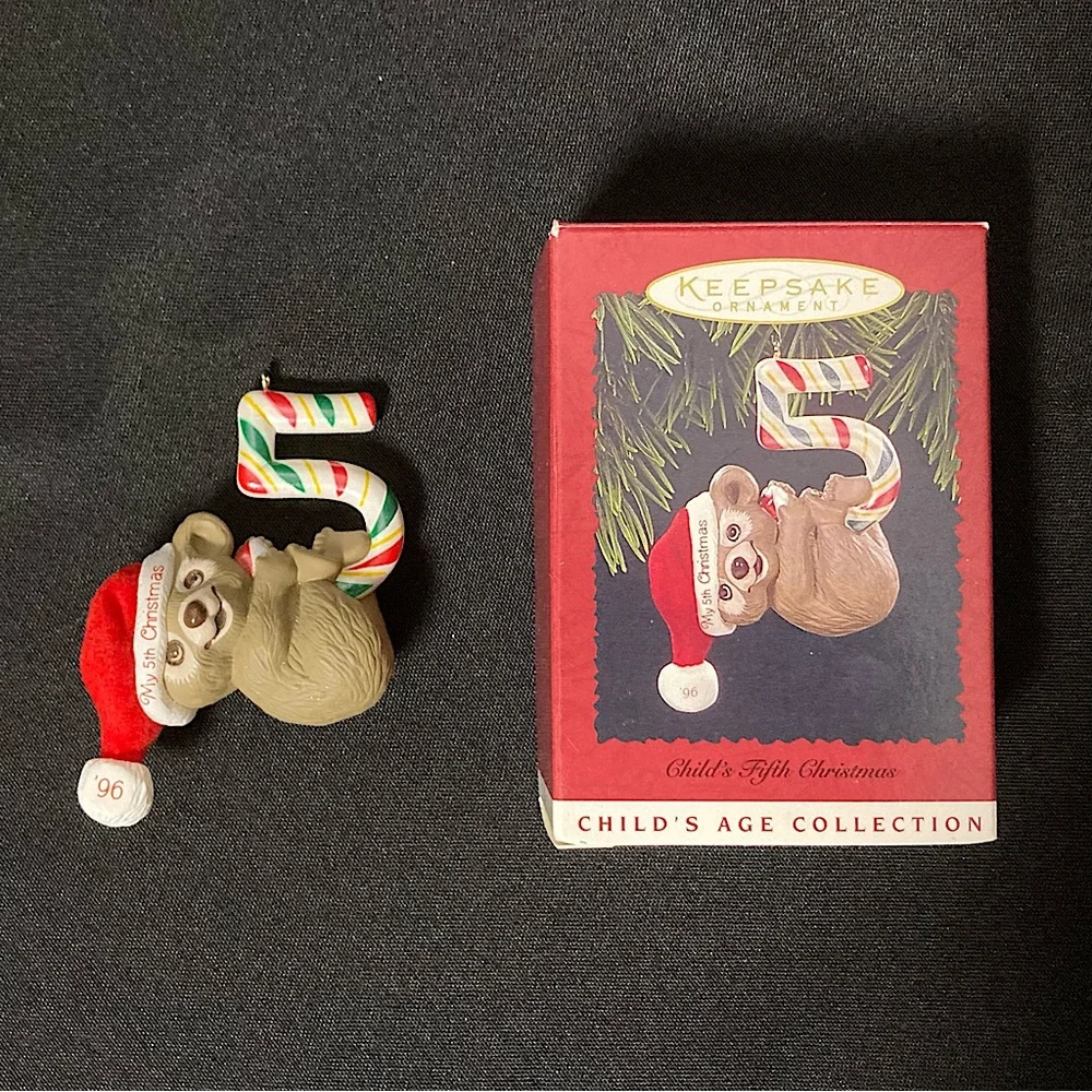 💚 Vintage Hallmark Keepsake ornament Child’s Fifth Christmas 1996 Teddy Bear